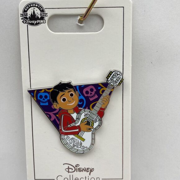 Disney Parks Pin Coco Miguel with Ernesto Guitar Pixar Trading Pin - Picture 1 of 4